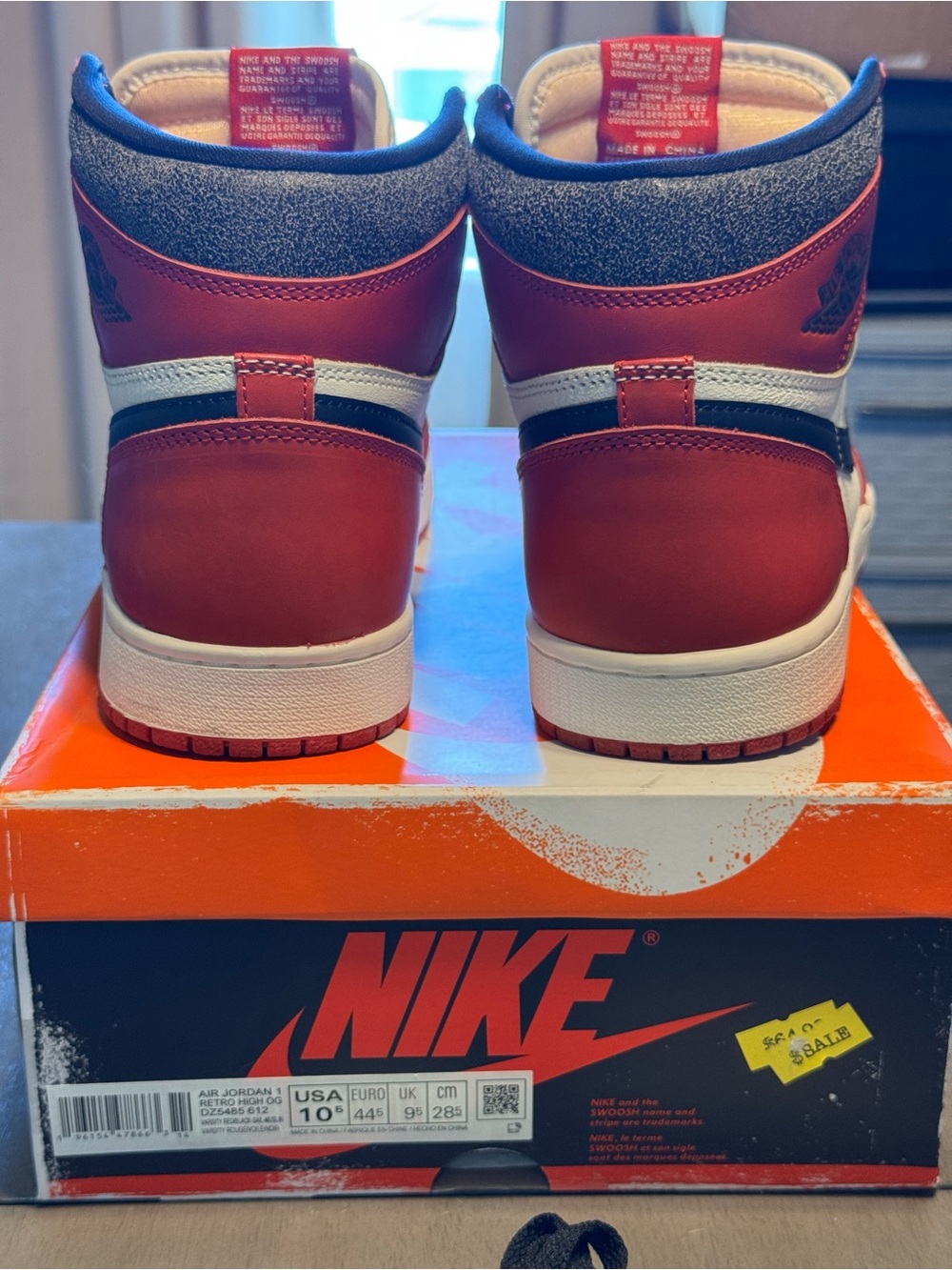 Jordan 1 Retro High OG “Lost & Found” Size 10.5 - Picture 4 of 6